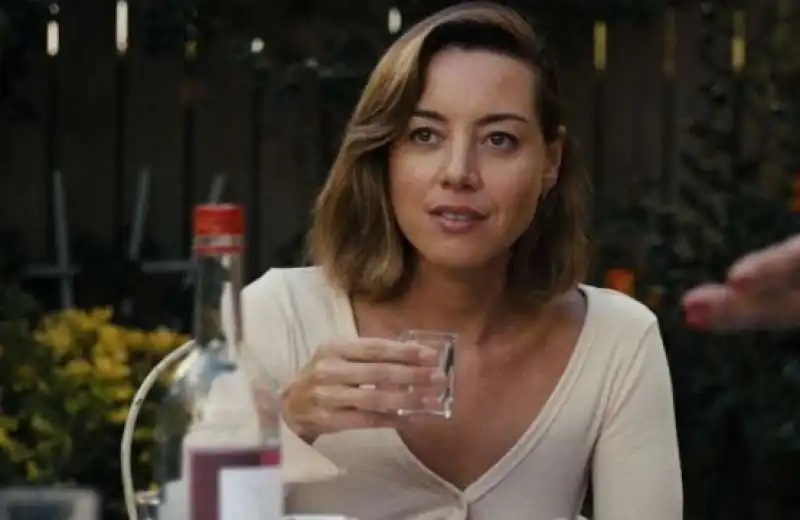 aubrey plaza   i crimini di emily  2