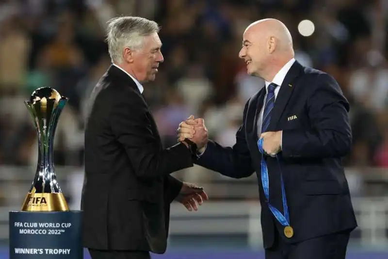 CARLO ANCELOTTI GIANNI INFANTINO 