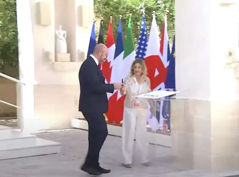 charles michel   patrizia scurti   g7 borgo egnazia 