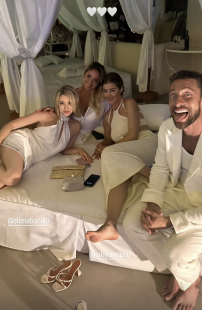 elena barolo al white party di diletta leotta e loris karius