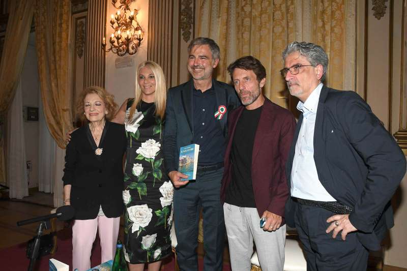 eleonora daniele beppe convertini angelo mellone roberto genovesi