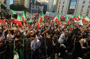 evento di forza italia a napoli 5