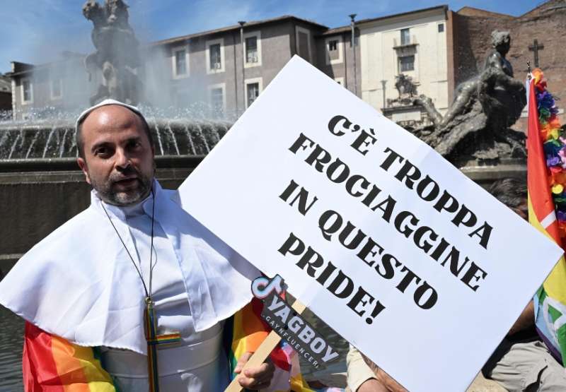 frociaggine al pride di roma