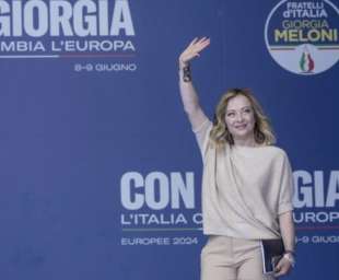 giorgia meloni e il comizio di chiusura della campagna elettorale 2