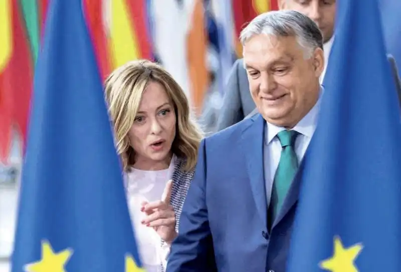 GIORGIA MELONI E VIKTOR ORBAN AL CONSIGLIO EUROPEO 