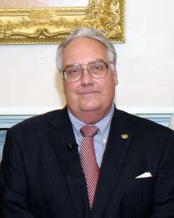 howard buffett