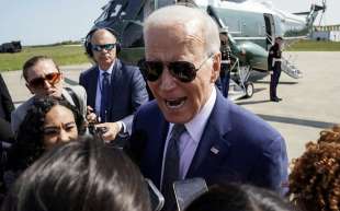 JOE BIDEN A WHITE PLAINS