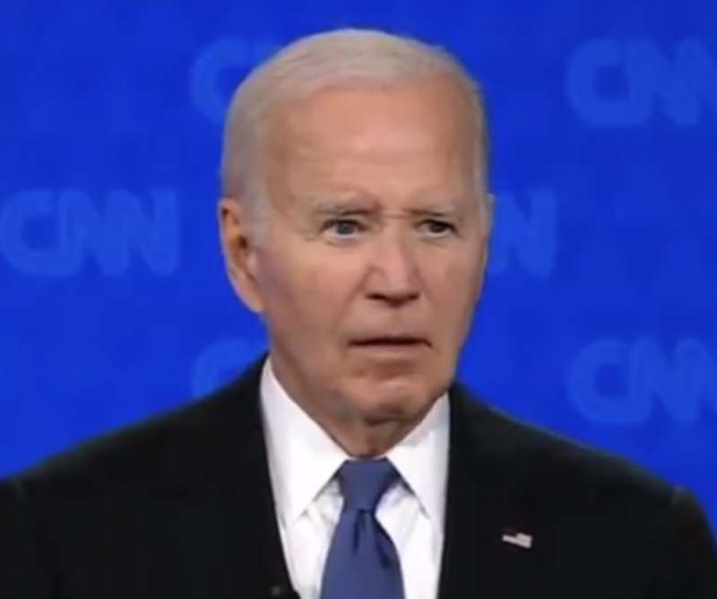 joe biden durante il dibattito con trump alla cnn 2