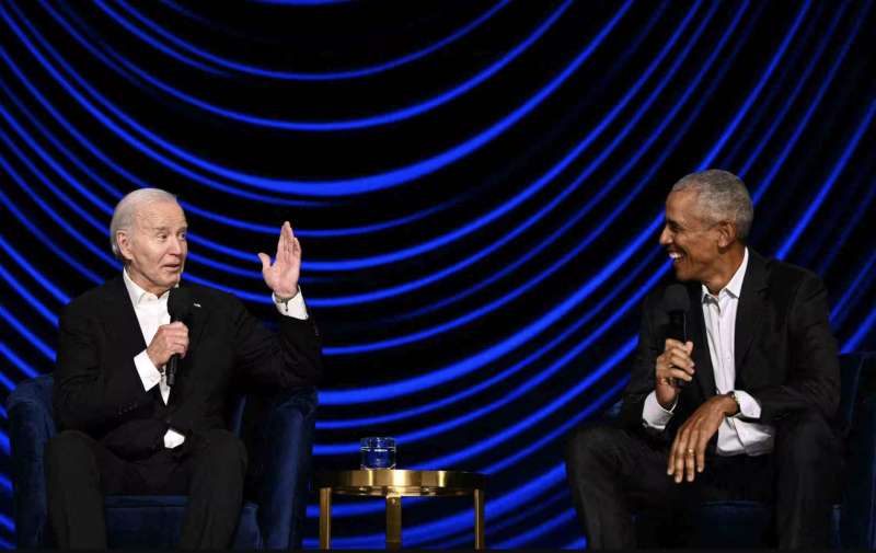 joe biden e barack obama raccolta fondi a hollywood