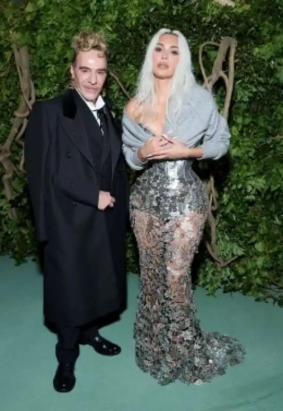 john galliano kim kardashian