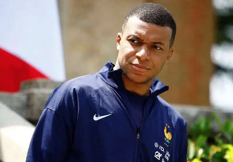 kylian mbappe  