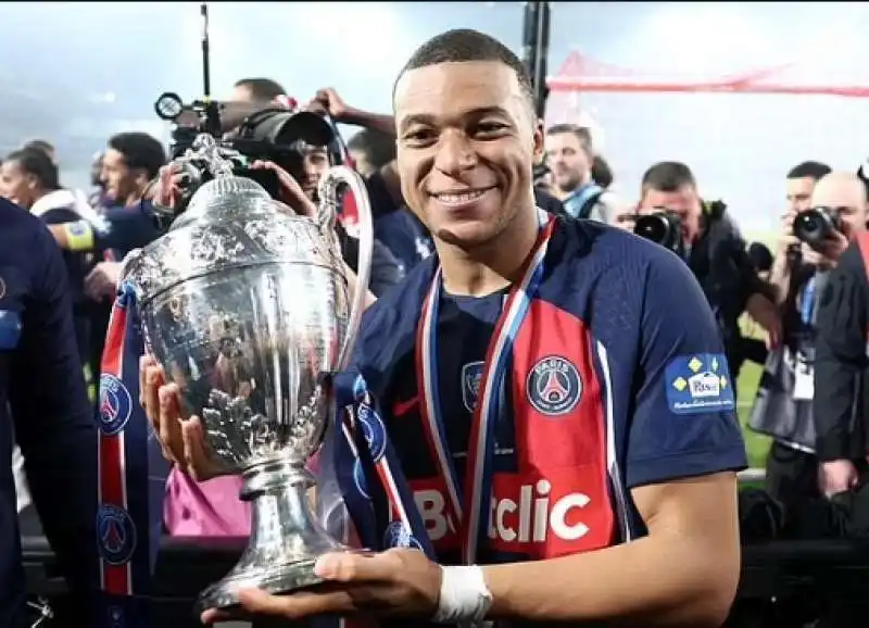 kylian mbappe  2