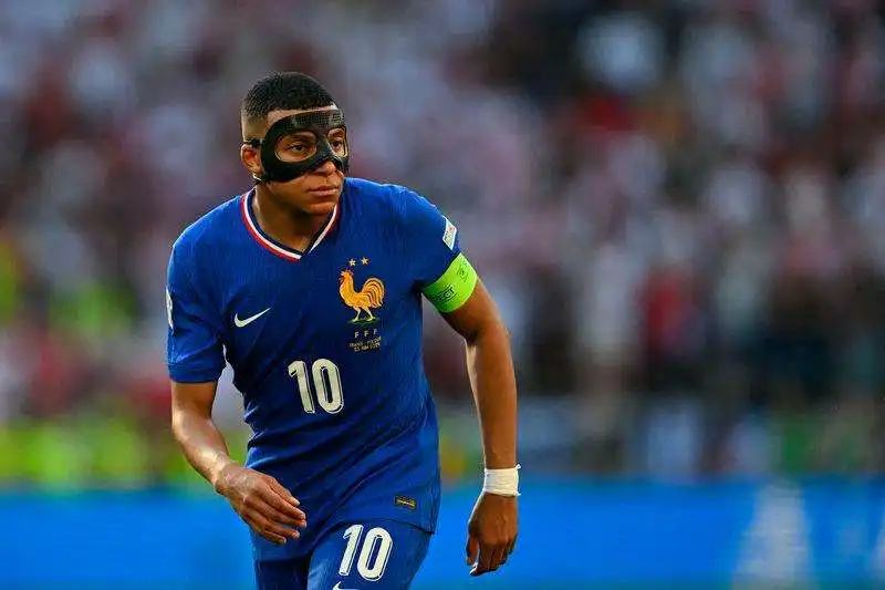 KYLIAN MBAPPE 