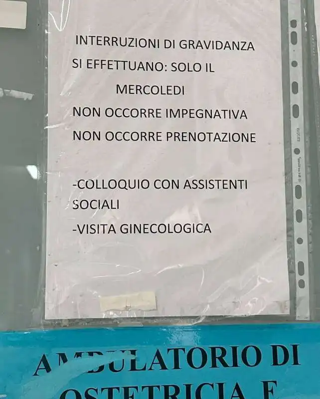 linda feki racconta il suo aborto su instagram   2