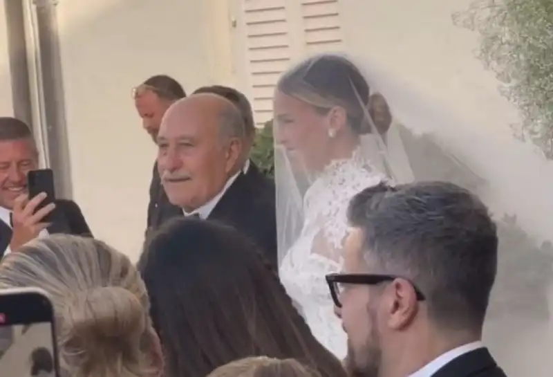 matrimonio di diletta leotta e loris karius 15