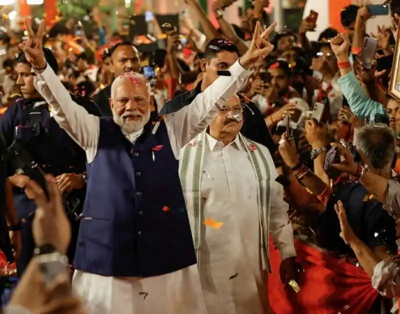 narendra modi festeggia la vittoria alle elezioni 2024