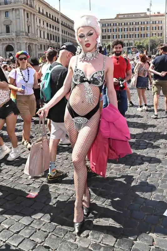 parata del roma pride 2024   12