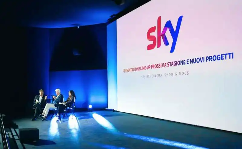 PRESENTAZIONE PALINSESTI SKY