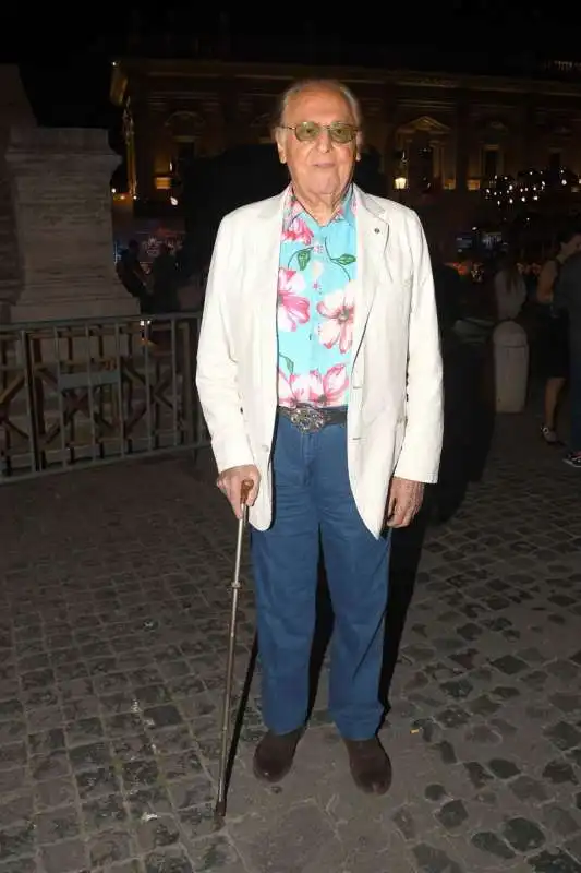 renzo arbore (2)