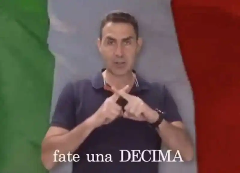 roberto vannacci fate una decima  