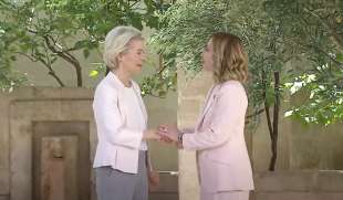 ursula von der leyen giorgia meloni g7 borgo egnazia