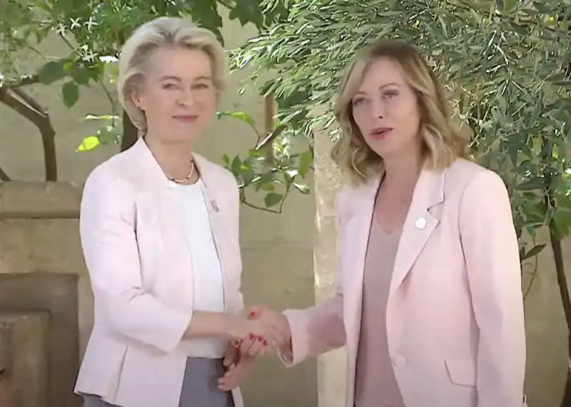 ursula von der leyen   giorgia meloni           g7 borgo egnazia   