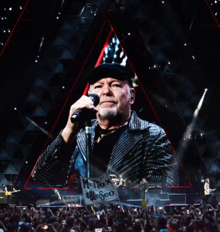 VASCO ROSSI SAN SIRO