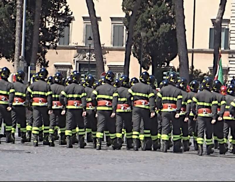 vigili del fuoco 2 giugno 3