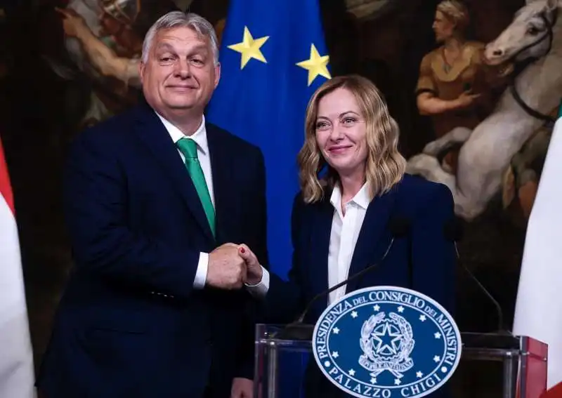 viktor orban e giorgia meloni   2