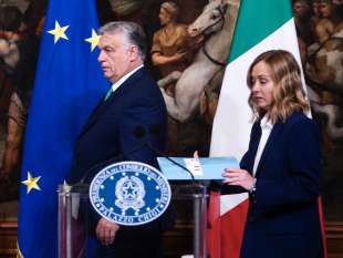 viktor orban e giorgia meloni 3