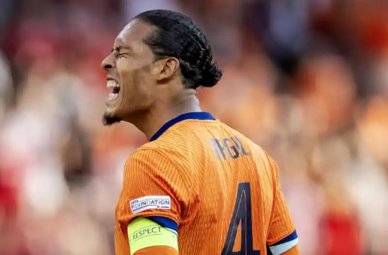 VIRGIL VAN DIJK  