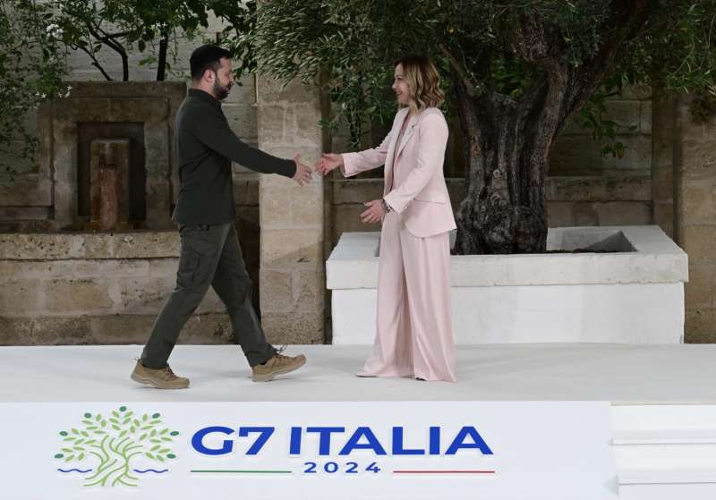 volodymyr zelensky giorgia meloni g7 borgo egnazia