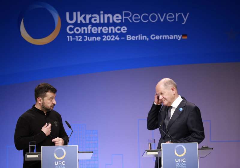 volodymyr zelensky olaf scholz conferenza per la ricostruzione ucraina