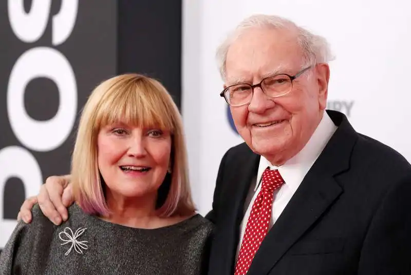 warren buffett e la figlia susan 