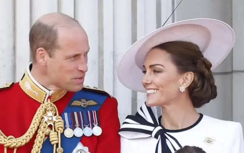 william e kate a buckingham palace   parata trooping the colour 2024