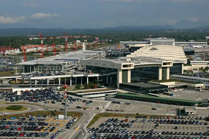 AEROPORTO MILANO MALPENSA 