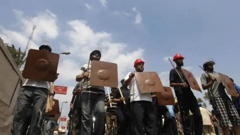 FOLLA A PIAZZA TAHRIR PROTESTE CONTRO MORSI 