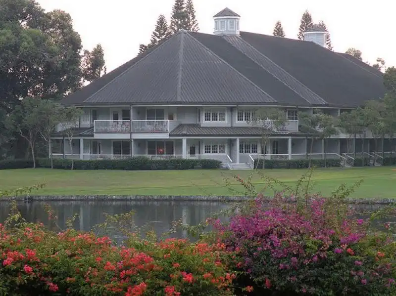 HOTEL DI LARRY ELLISON DI ORACLE A LANAI 