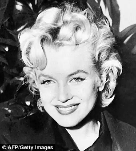 MARILYN MONROE 