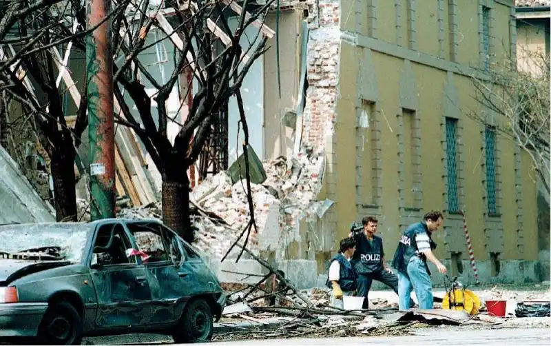 MILANO - L'ATTENTATO DI VIA PALESTRO 1993