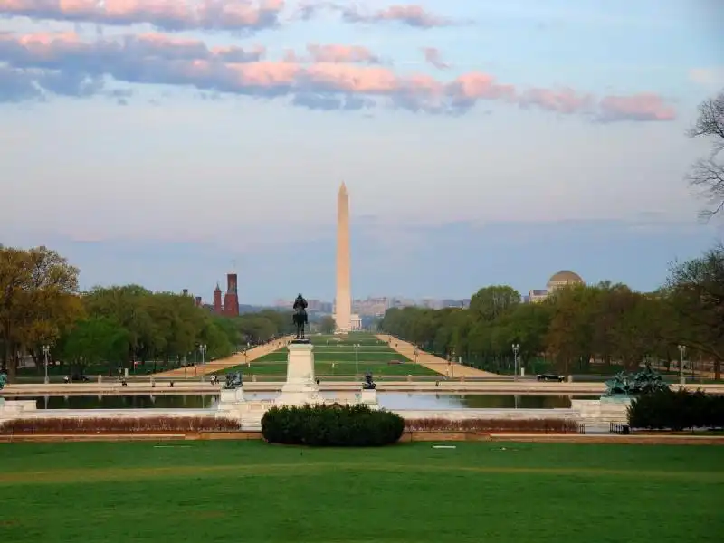 NATIONAL MALL WASHINGTON 