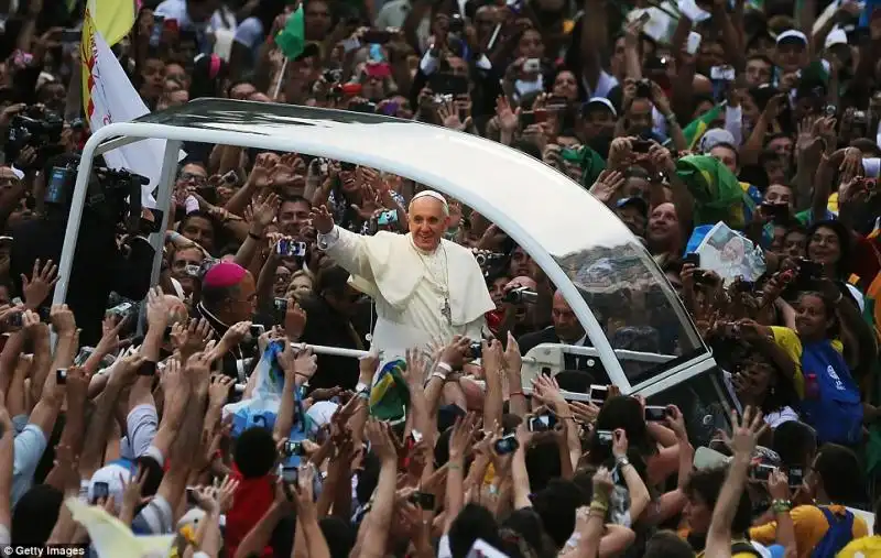 PAPA BERGOGLIO A RIO DE JANEIRO 