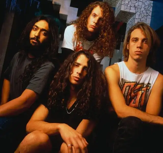 SOUNDGARDEN article AA DC x 