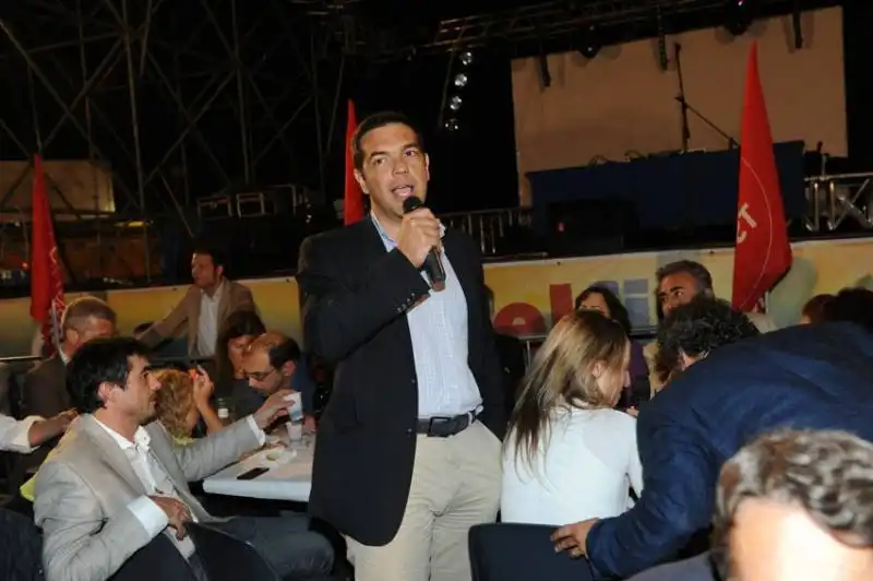 alexis tsipras parla alla festa di sel 