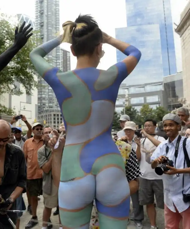 body painting day 82