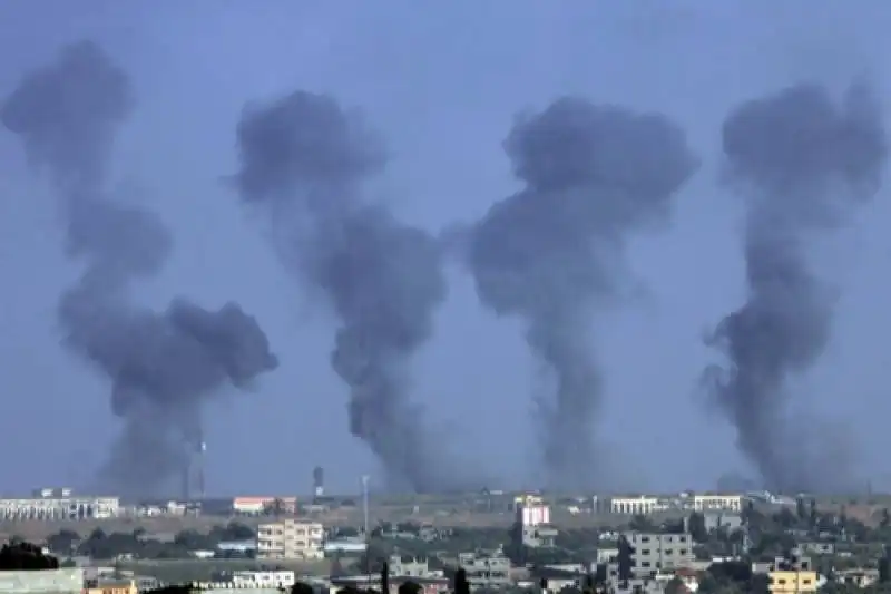 bombardamenti su gaza  luglio 2014