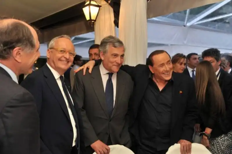 cena fund raising di forza italia   tajani e silvio berlusconi