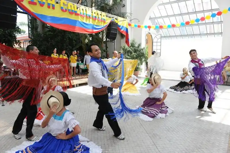 festa colombiana all' aranciera  gruppo folcloristico akaidana (4)