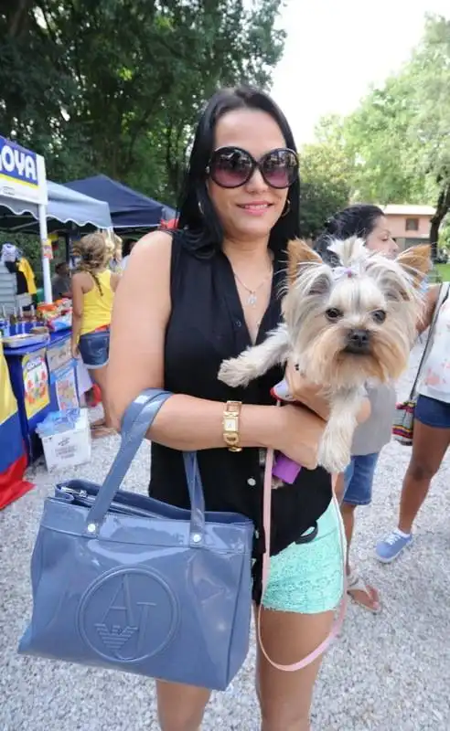 festa colombiana all' aranciera  maribel con lulu