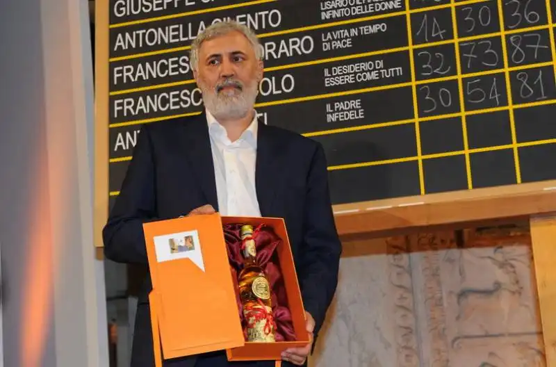 francesco piccolo vince il premio strega